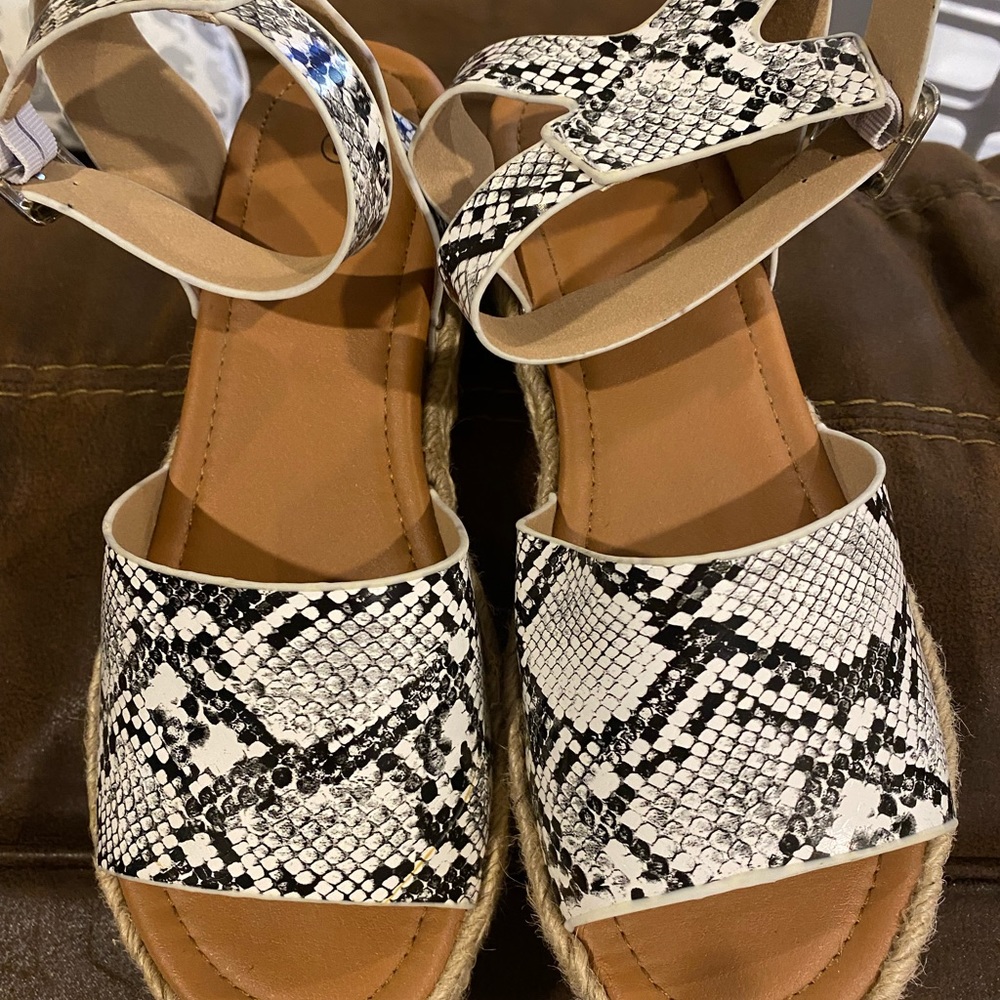 Women shoes
